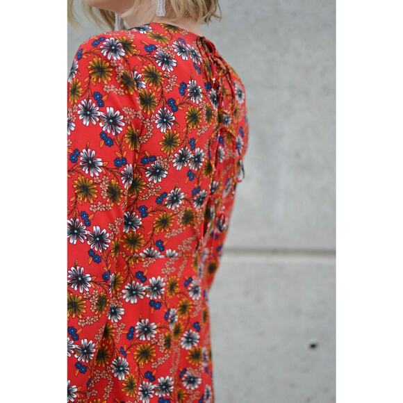 WAYF Medium Long Sleeve Tie Back Floral Dress Retro 70s Inspired - Picture 2 of 12
